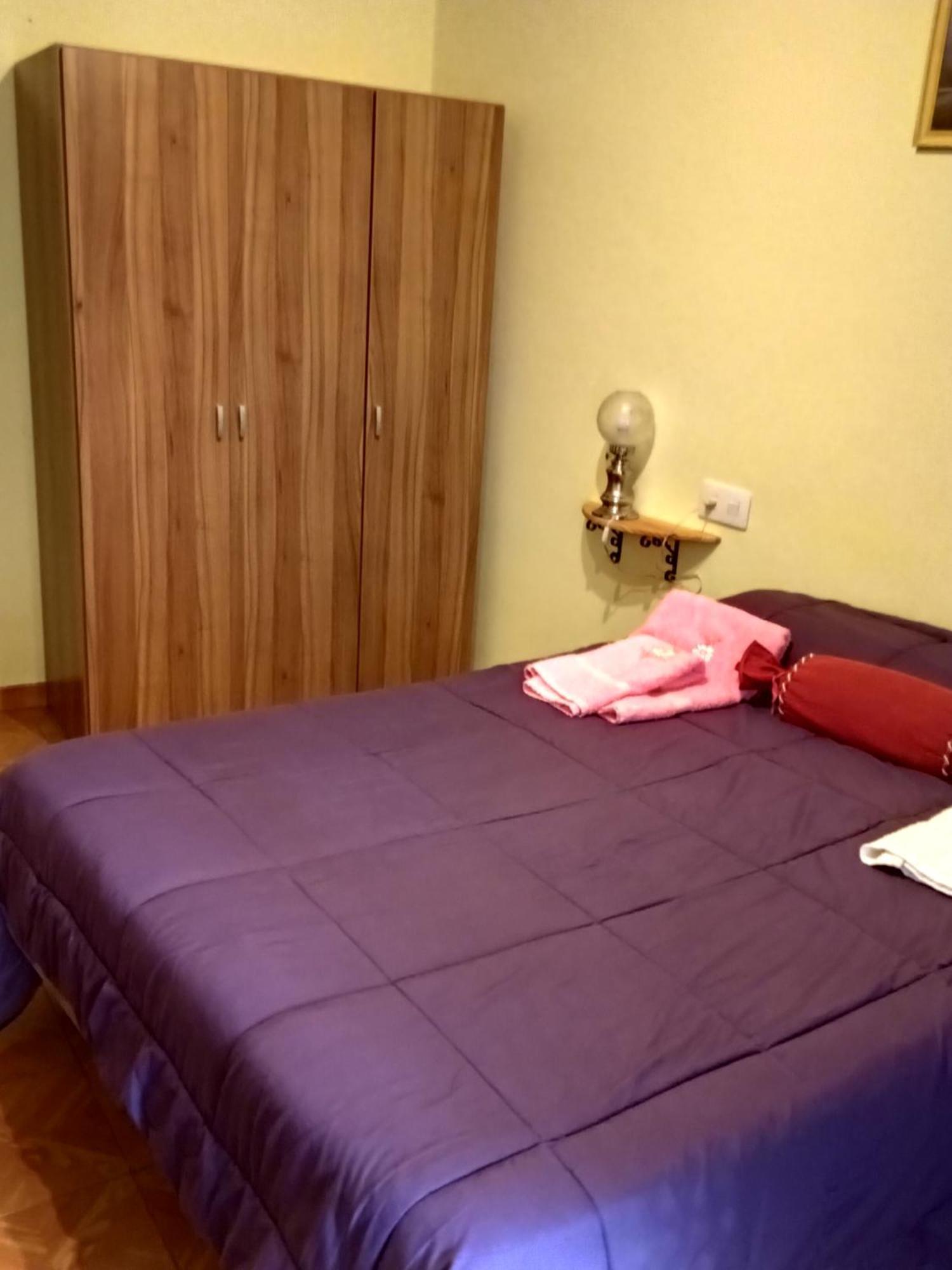 Apartamento El Piso De Martina 3 Ponferrada Exterior foto